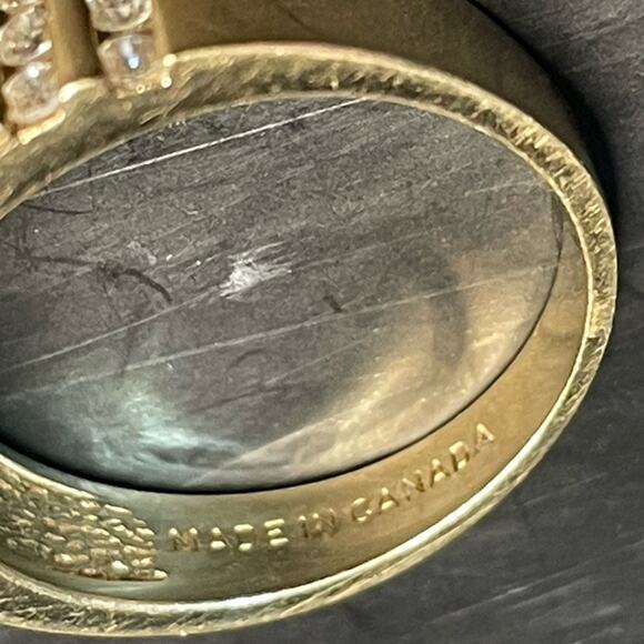 14k Solid Gold and CZ Ring made in Canada Size 8 - Picture 2 of 5